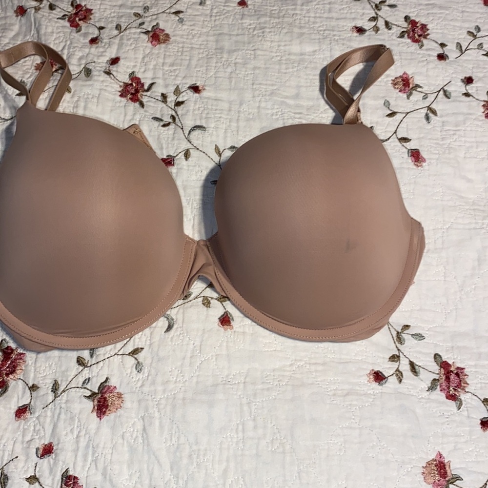 Victoria’s Secret bra - Picture 2 of 4